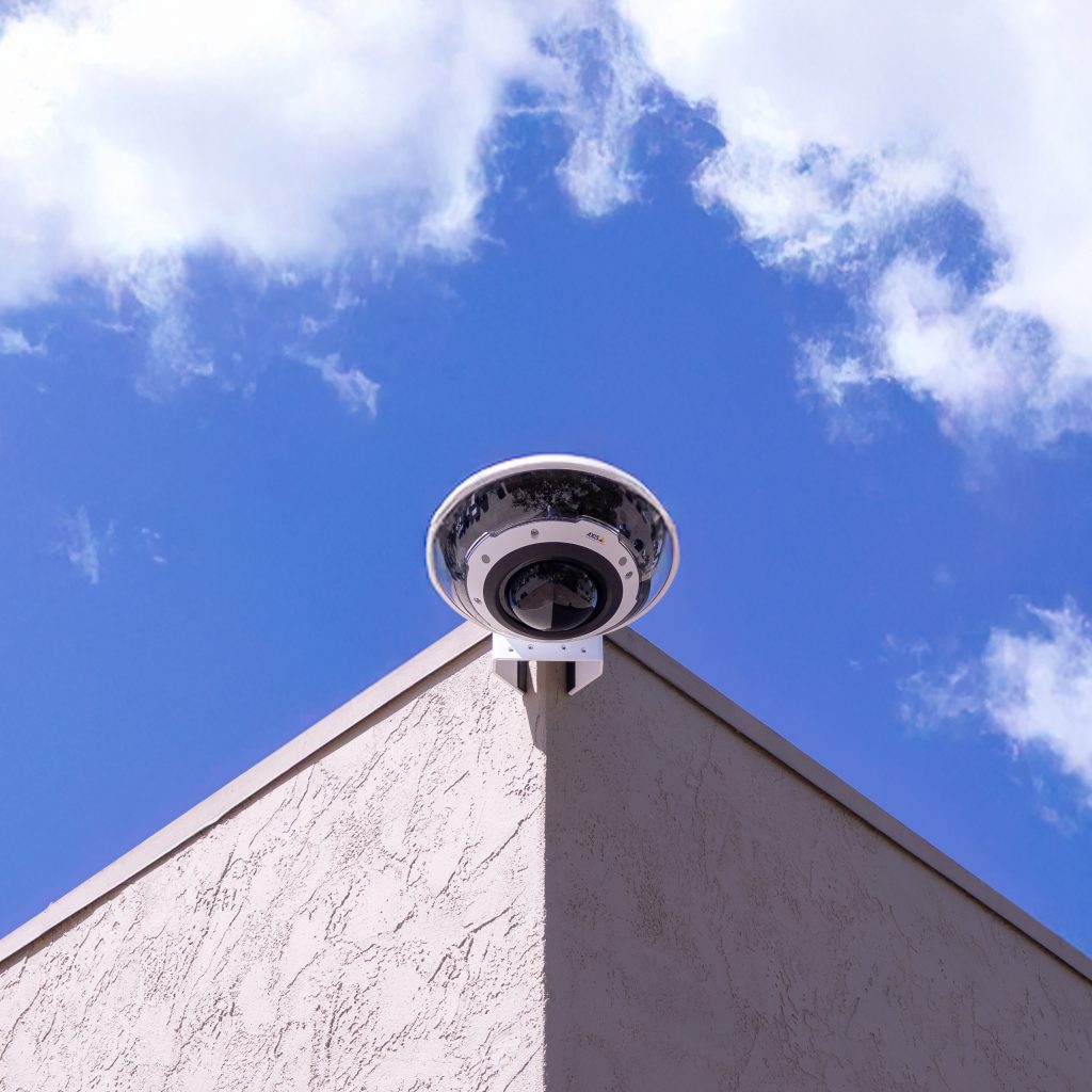 Z-Bracket Roof Corner Mount with Axis Q6100e