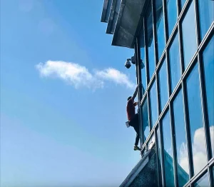 Camera Cleaning - PTZ / CCTV / Static / Fixed / Outdoor Security Camera Housing